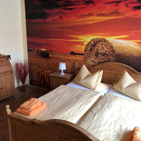 Hotel Schuetzenhaus Bruck  エクステリア 写真